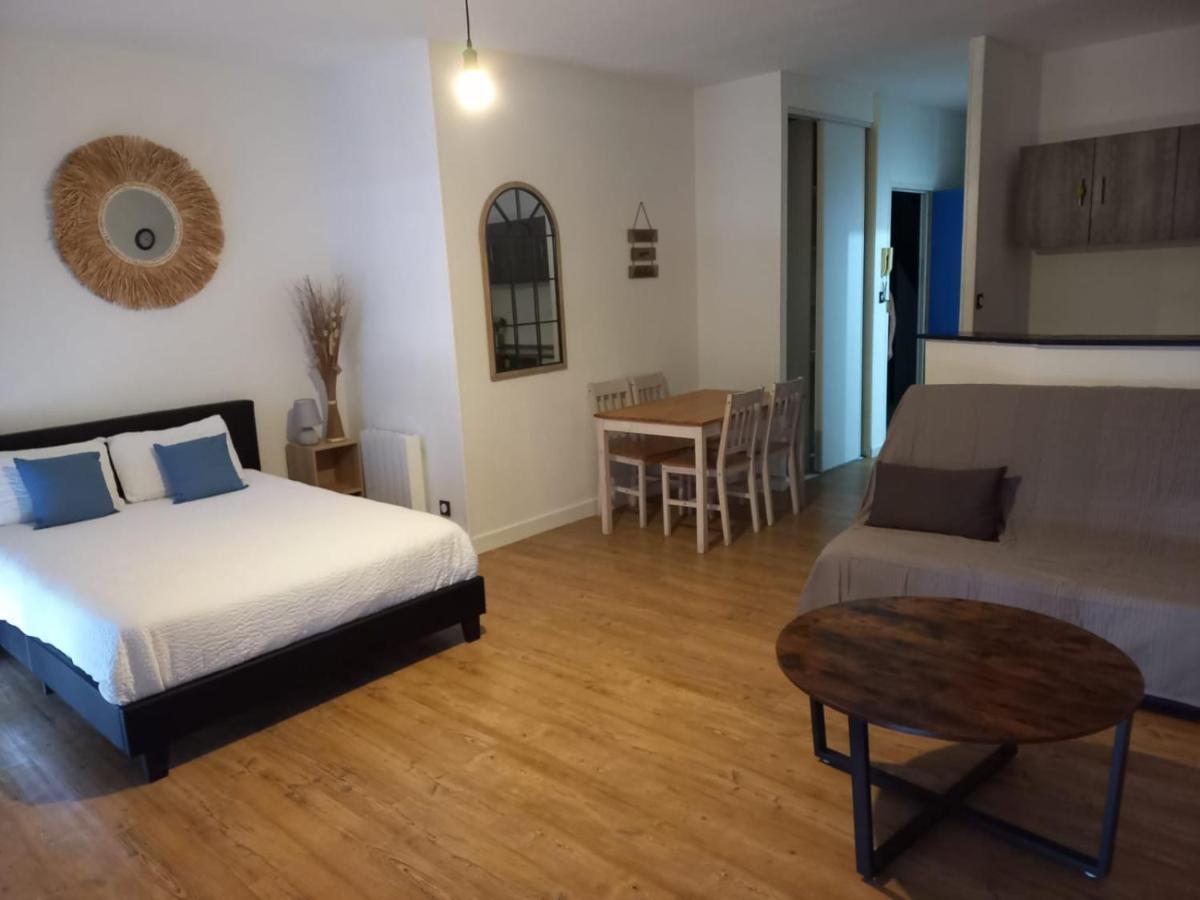 Duplex 40m2 Proche Place François 1er Appartement *